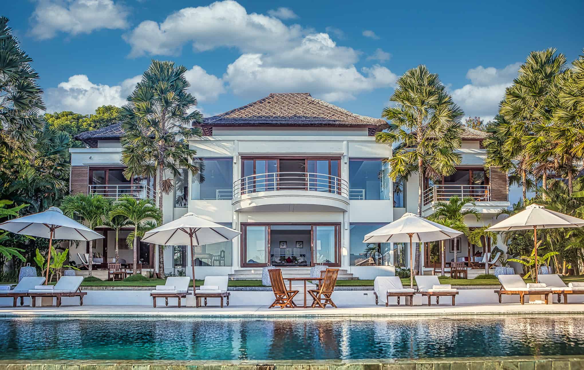 Villa-Lucia-Bali-Vacation-Homes-01-Edit-2